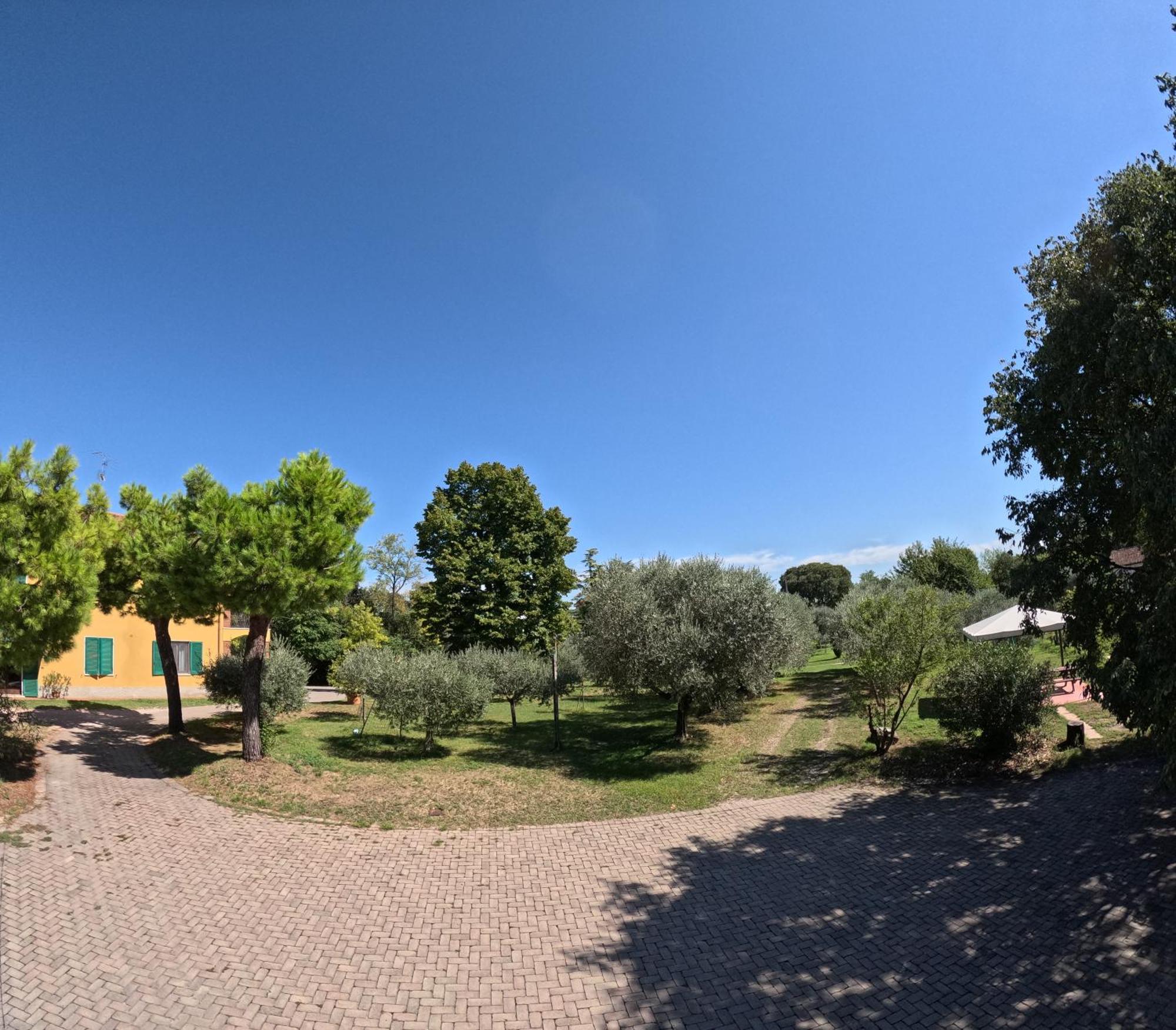 Agriturismo Gardenali Volta Mantovana Exterior foto